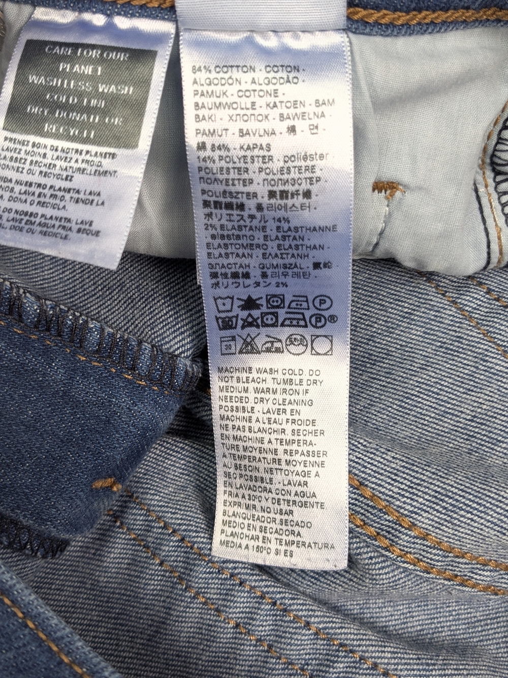 Levi's Classic High-Rise Blue Women’s Jeans W28 L30 - Picture 4 of 7